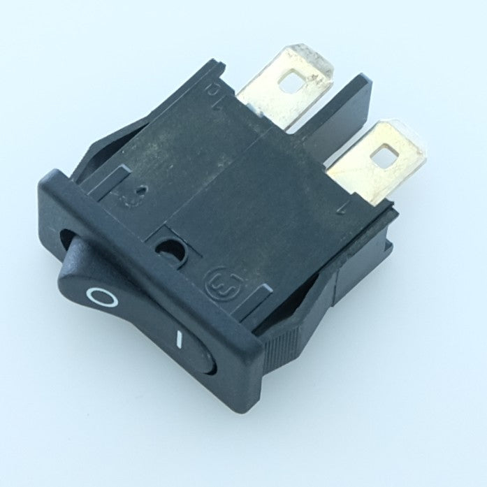 Commutateur à bascule SPST 6A 250VAC IP40 19.2x6.8mm Marquardt