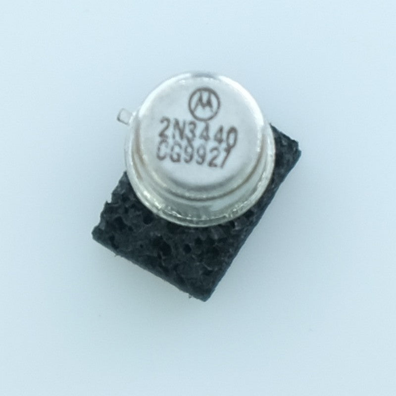2N3440 Transistor BJT NPN 250V 1A 1W TO-39 Motorola