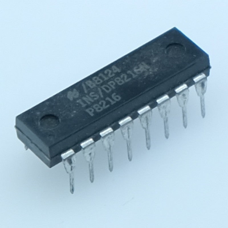 DP8216N Transceiver bidirectionnel 4bits non inverseur TRI-STATE DIP-16 National