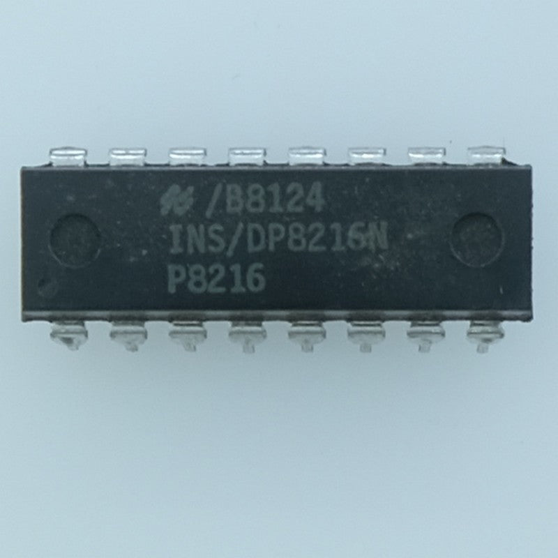 DP8216N Transceiver bidirectionnel 4bits non inverseur TRI-STATE DIP-16 National