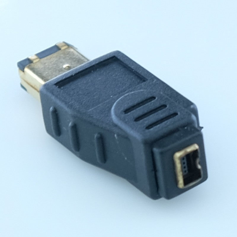Adaptateur FireWire 6 broches femelle vers 4 broches mâle
