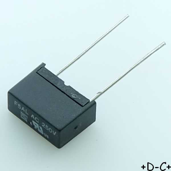 Fusible miniature 5A 250VAC rapide 7100.1172.13 Schurter