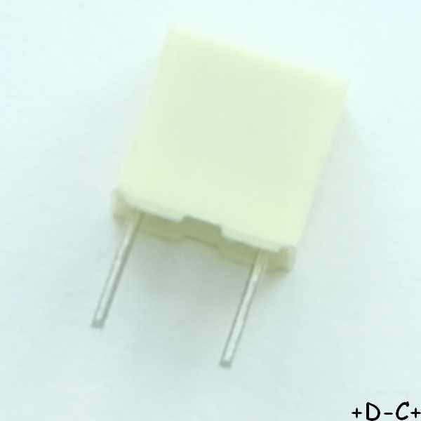 Condensateur film 3.3nF 100VDC 7x7x6.5mm pas5 5% PET Kemet R82EC1330Z350J