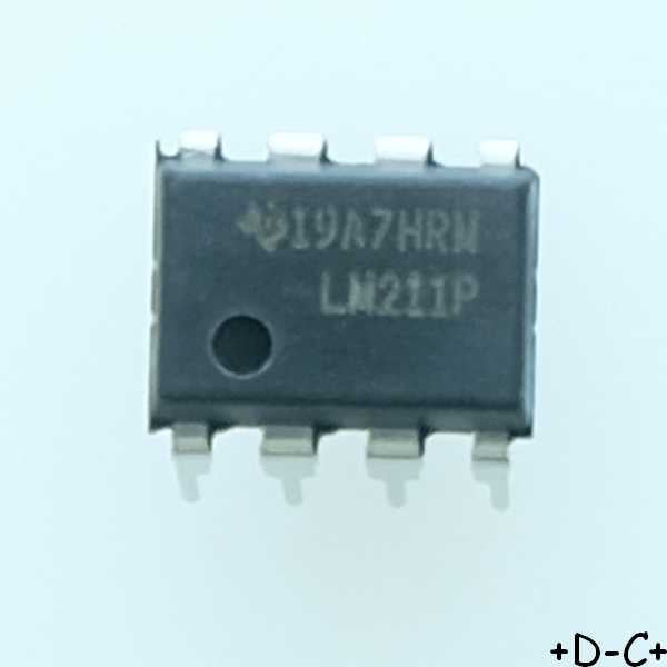 LM211P Differential Comparator With Strobes DIP-8 Texas