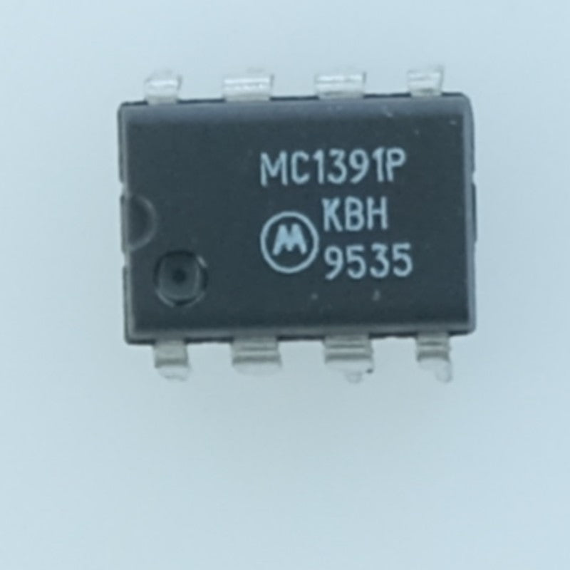 MC1391P Processeur de balayage horizontal TV DIP-08 Motorola - Distri-Compo