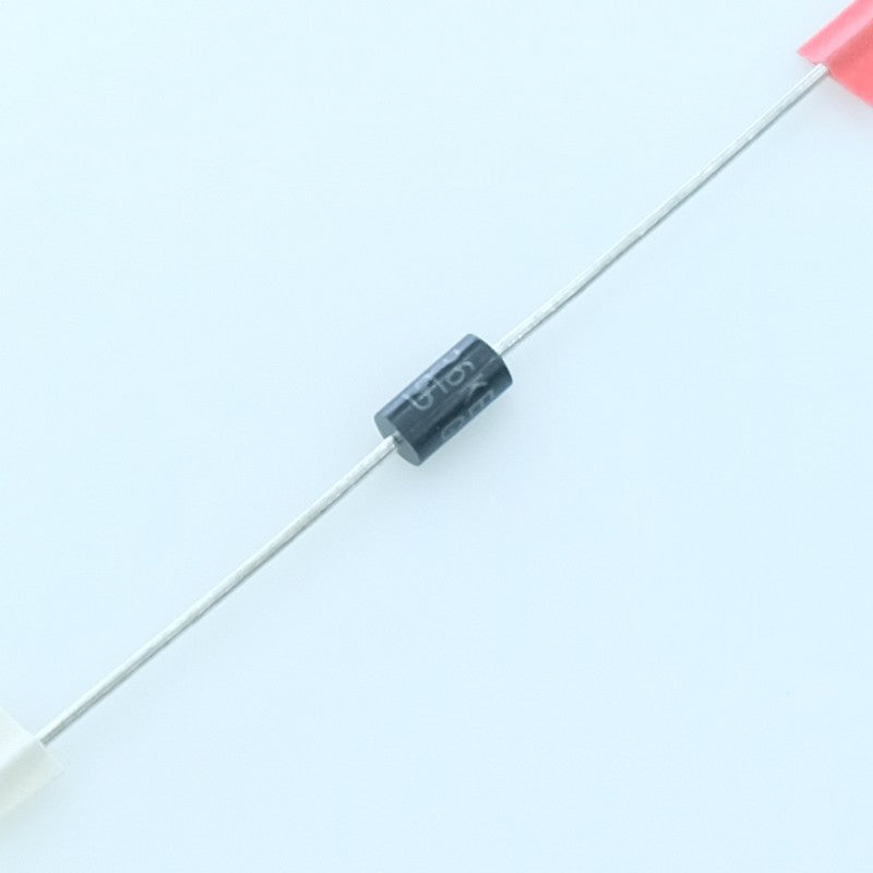 P6KE33CA Diode TVS Single Bi-dir 28.2V 600W DO-15 Taiwan