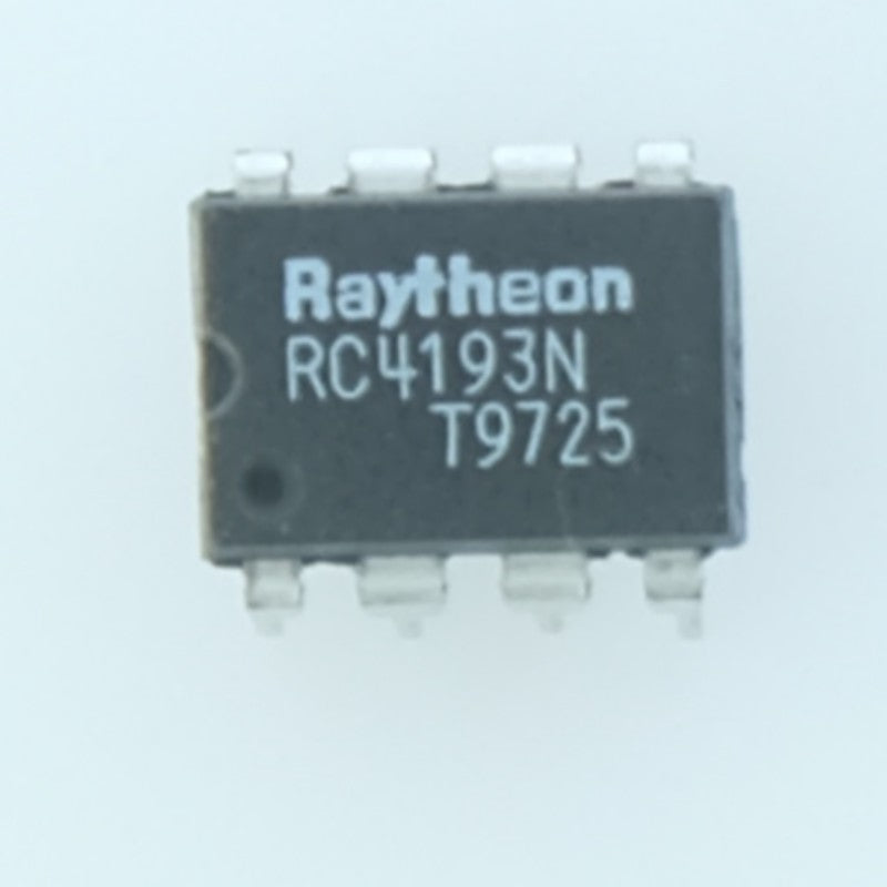 RC4193N Régulateur à découpage micropuissance DIP-08 Raytheon