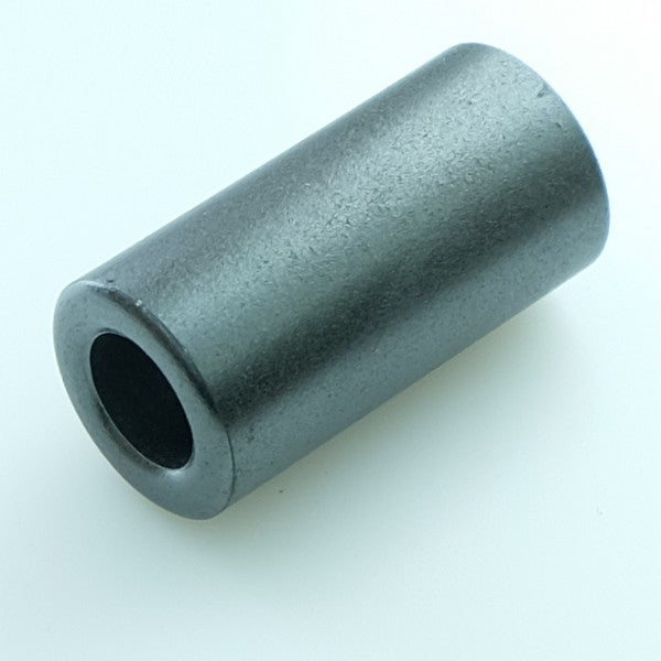 Noyaux de ferrite 8mm cylindrique 28.5x14.2mm RND Components 165-00020