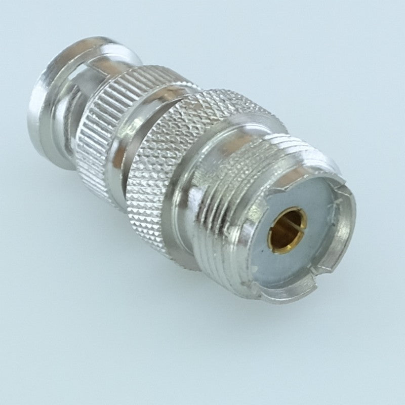 Adaptateur UHF femelle vers BNC mâle