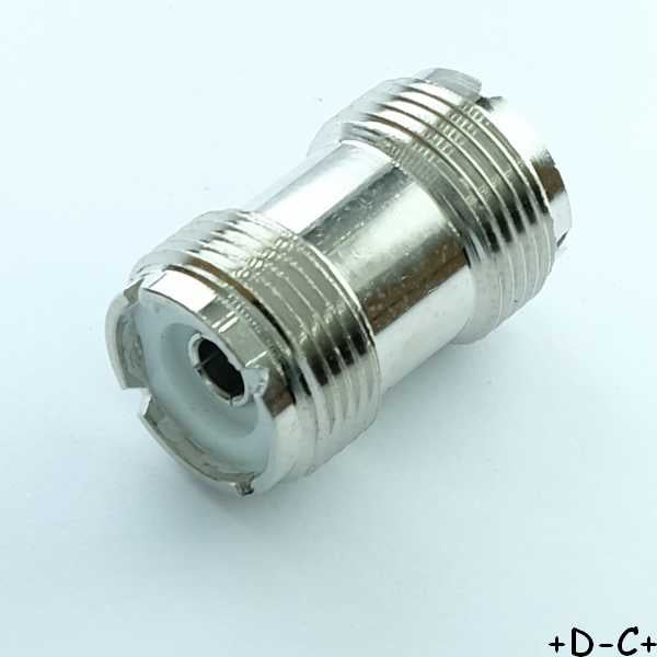 Adaptateur UHF femelle vers UHF femelle