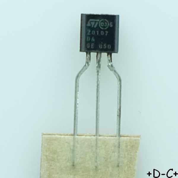 Z0107DA Triac 400V 8.5A TO-92 STM RoHS