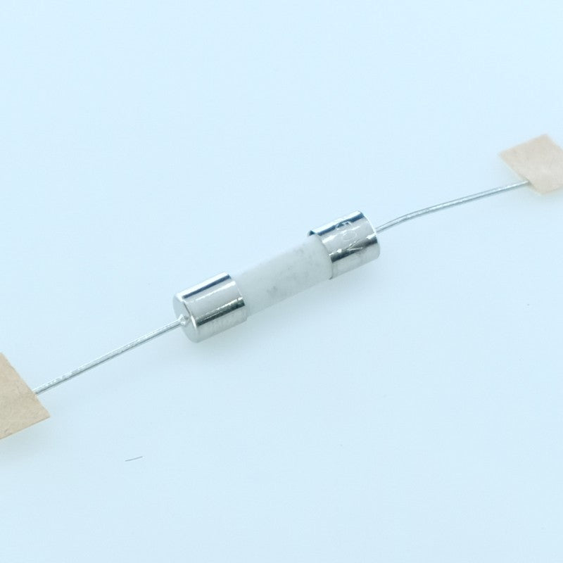 Fusible 3.15A rapide 5x20mm céramique 250V axial 02163.15MRET1SPP Littelfuse
