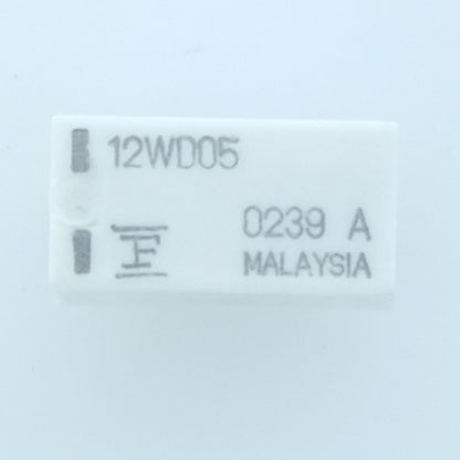 12WD05 Relais miniature DPDT (2RT) bobine 12VDC Fujitsu