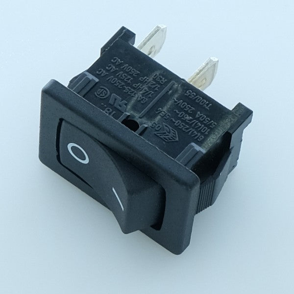 Commutateur à bascule SPST 10A 250VAC IP40 noir 19.2x12.9mm Marquardt