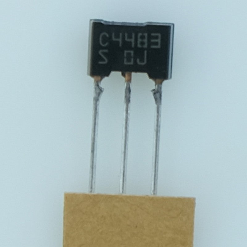 2SC4483 Transistor BJT NPN 25V 1.5A 1W TO-92