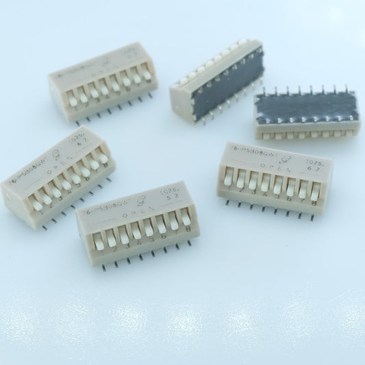 Dipswitch SMD piano 8 positions 90° Grayhill 76HPSB08GWT (lot de 6) - Distri-Compo