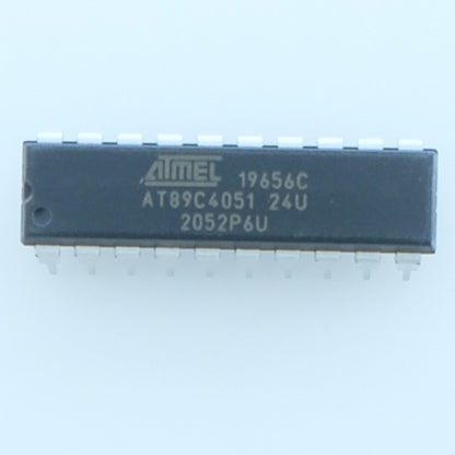 AT89C4051-24PU MCU 8-Bits flash 4K bytes DIP-20 Atmel