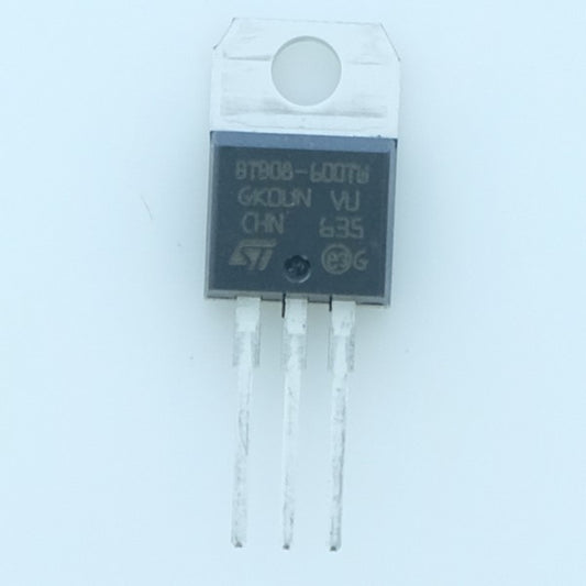 BTB08-600TWRG Triac 600V 8A 1.2V 10mA TO-220AB STM