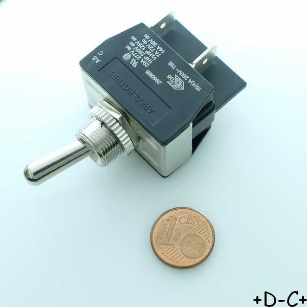 Commutateur à levier ON-OFF DPST 16A 250V C3950BBAAA Arcolectric