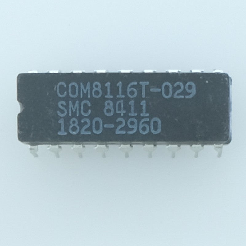 COM8116T-029 Générateur double de débits (Dual Baud Rate Generator) DIP-18 SMC