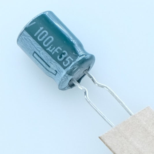 Condensateur 100µF 35V électrolytique 8.5x12.5mm pas5 85°