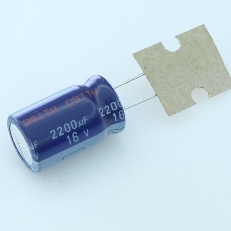 Condensateur 2200µF 16V électrolytique 21x13mm 85°
