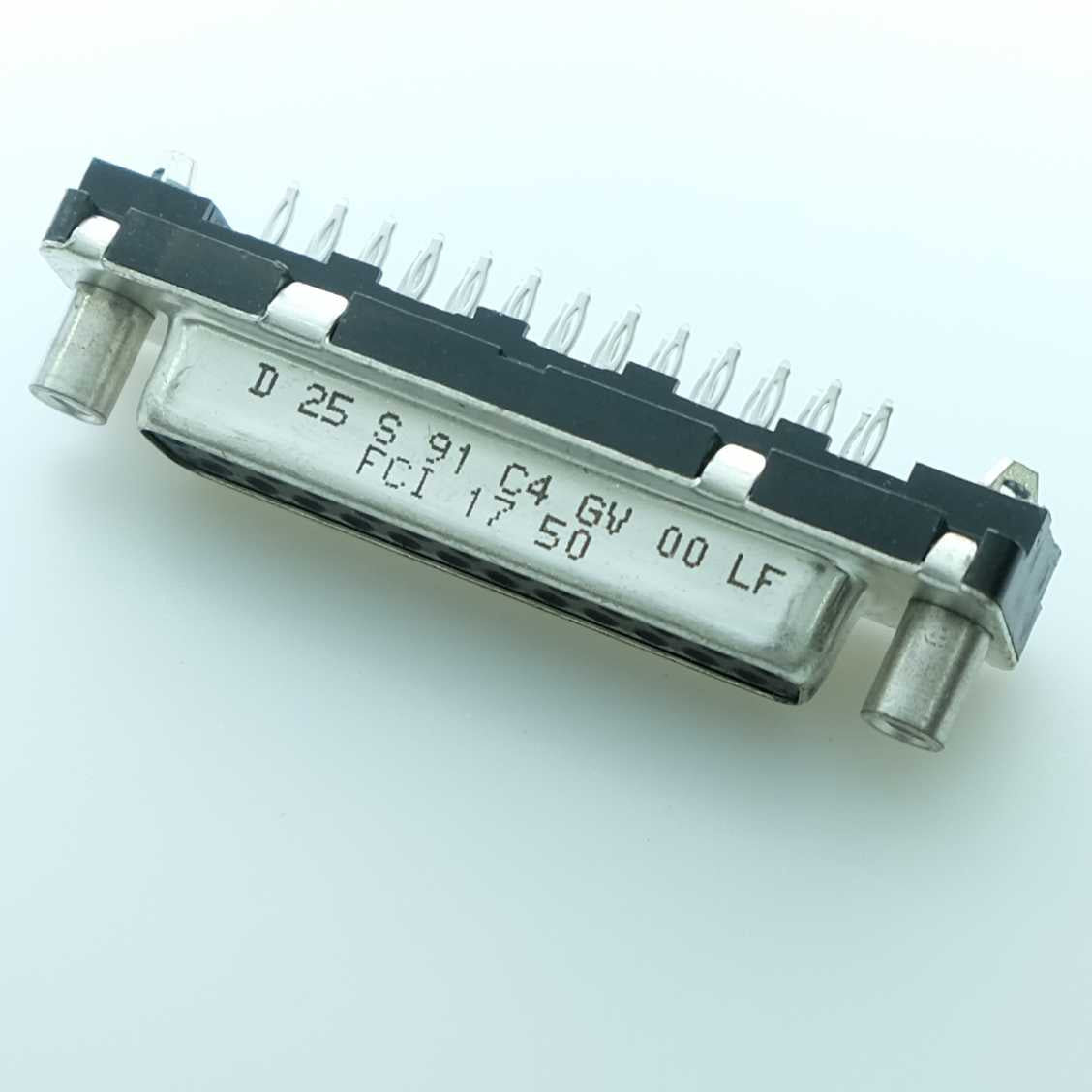 Connecteur D-SUB 25 broches femelle D25S91C4GV00LF Amphenol