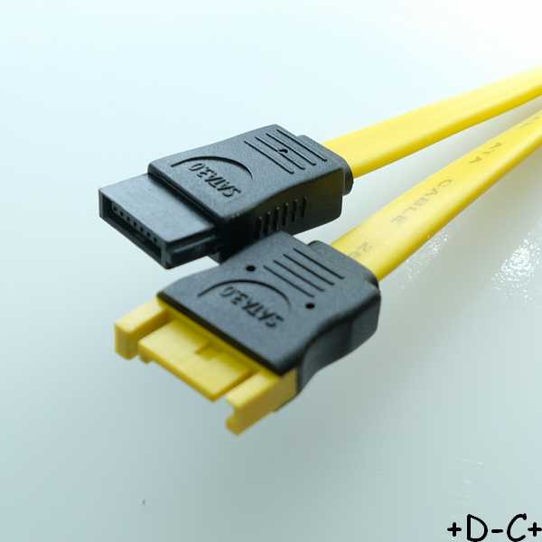 Cordon SATA 6Gb/s mâle vers SATA femelle 70cm Delock - Distri-Compo