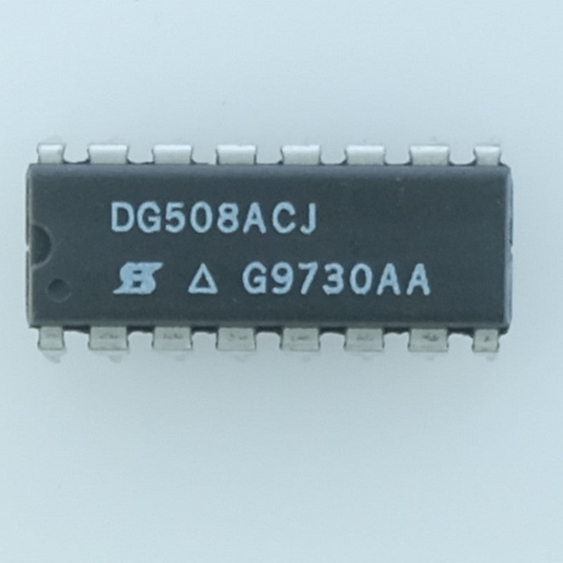 DG508ACJ Multiplexeur analogique CMOS 8:1 DIP-16 Siliconix