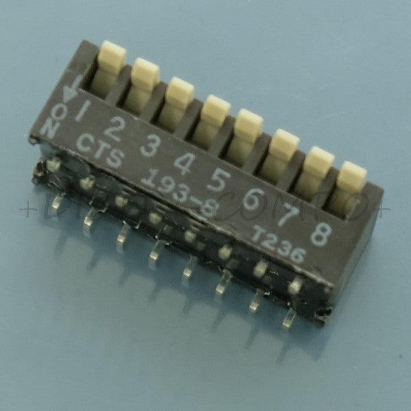 Dipswitch SMD piano 8 positions CTS - Distri-Compo
