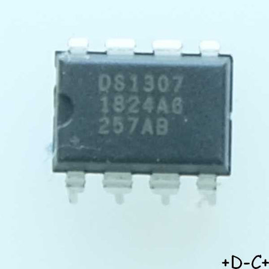 DS1307+ 64 x 8, Serial, I2C Real-Time Clock DIP-8 Maxim RoHS