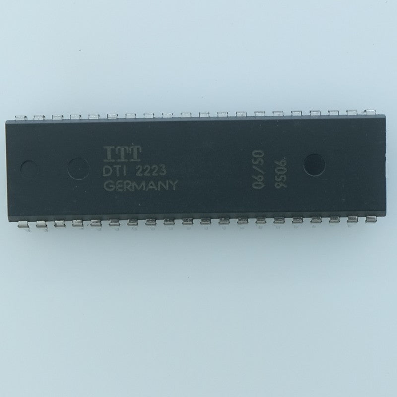 DTI2223 Processeur numérique vidéo couleur DIP-40 ITT