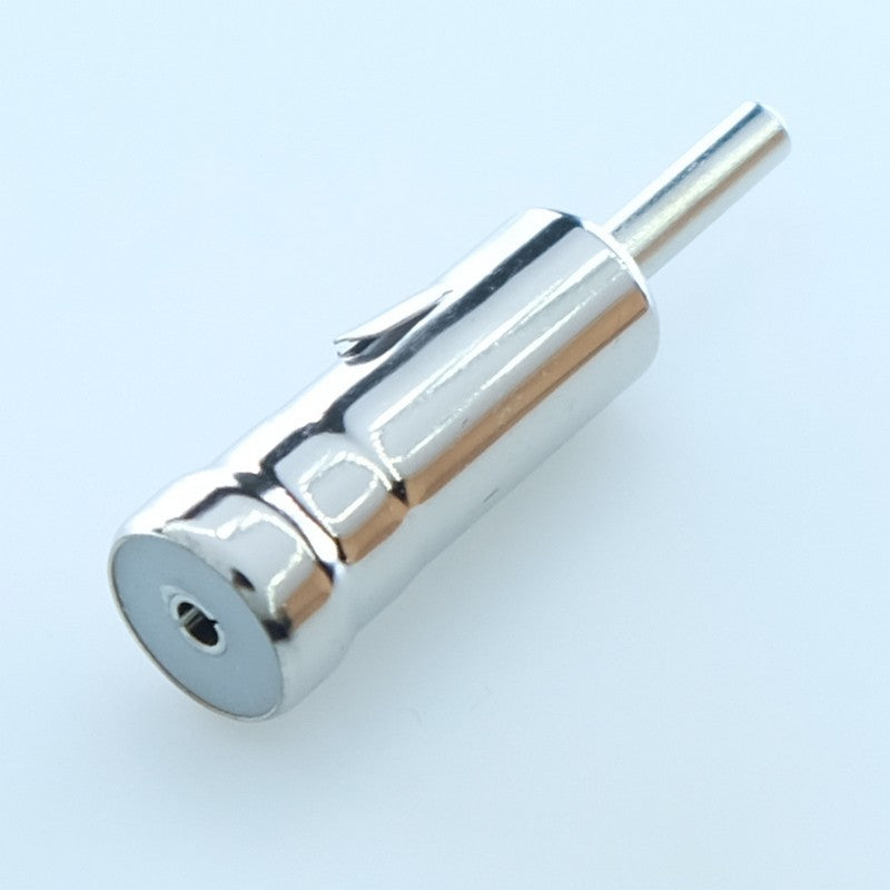 Fiche antenne auto-radio mâle à souder