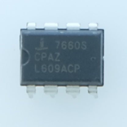 ICL7660SCPAZ Super voltage converter DIP-8 Intersil