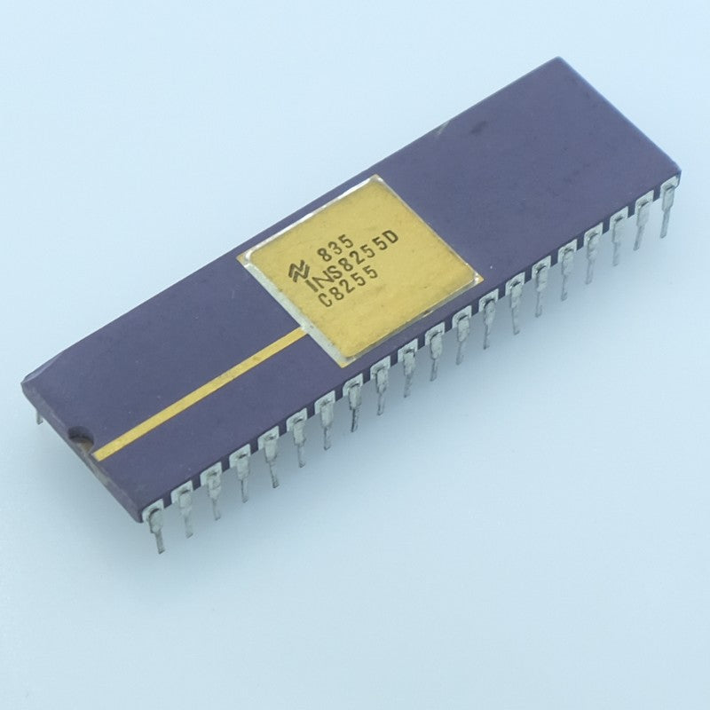 INS8255D Interface périphérique programmable (PPI) 24E/S CERDIP-40 National