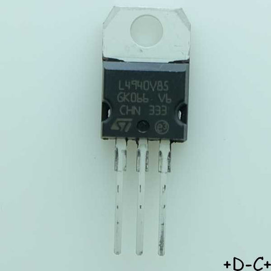 L4940V85 Very low drop 8.5V 1.5A regulators TO-220 STM RoHS