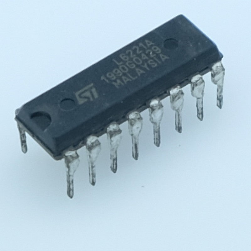 L6221A Interrupteur Darlington quadruple 4 voies DIP-16 STM