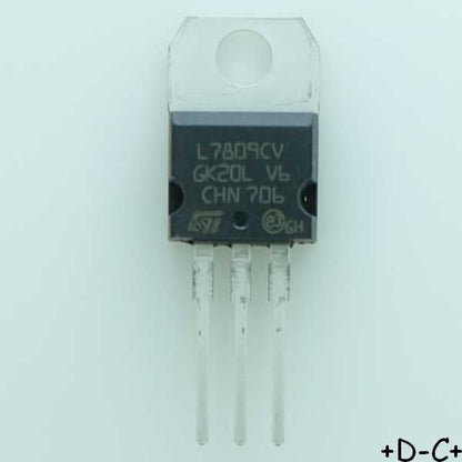 L7809CV Regulateur de tension +9V 1.5A TO-220 STM RoHS