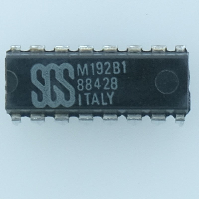 M192B1 Décodeur 4 bits vers afficheur 7 segments DIP-16 SGS
