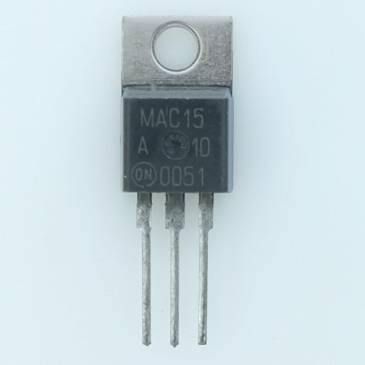 MAC15A10 Triac 800V 15A IGT ≤ 75 mA TO-220 ON Semiconductor
