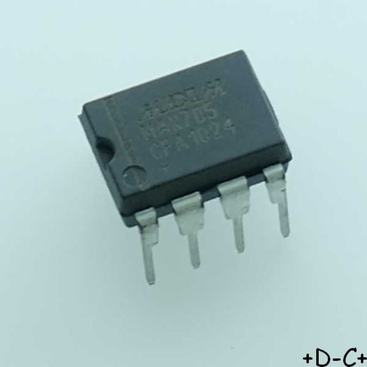 MAX705CPA Circuit de supervision DIP-8 Maxim RoHS