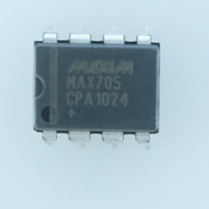 MAX705CPA Circuit de supervision DIP-8 Maxim