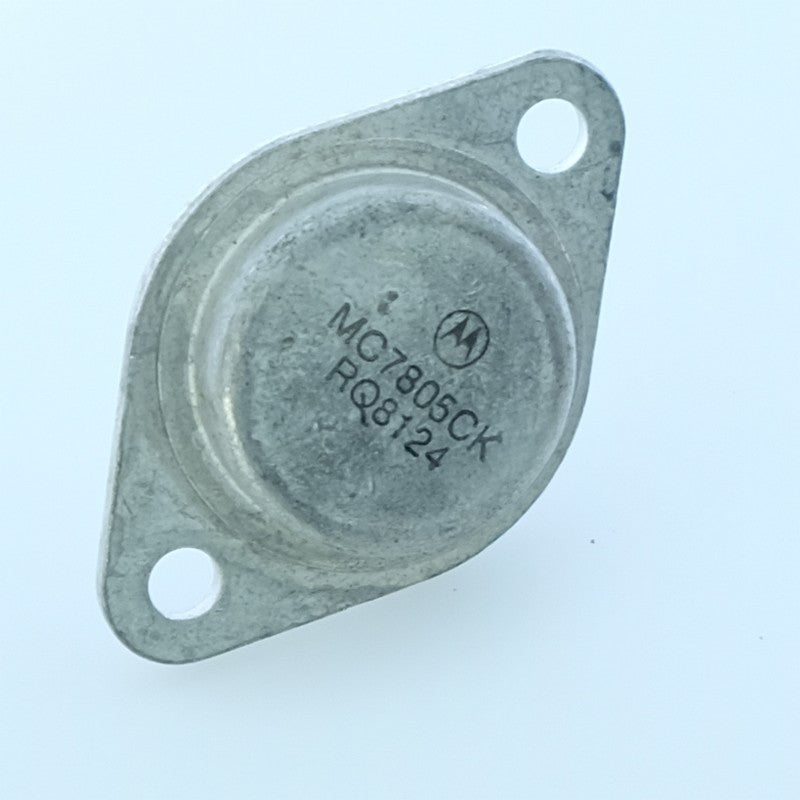 MC7805CK Régulateur +5V 1.5A TO-3 Motorola