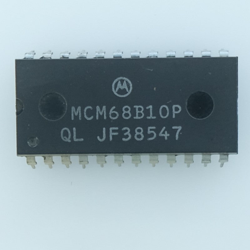 MCM68B10P RAM statique NMOS 1Kbit (128×8) 5V accès 250ns DIP-24 Motorola