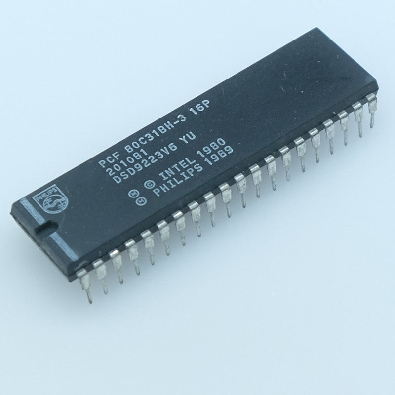PCF80C31BH-3-16P MCU CMOS 8 bits compatible 80C31 16MHz DIP-40 Philips