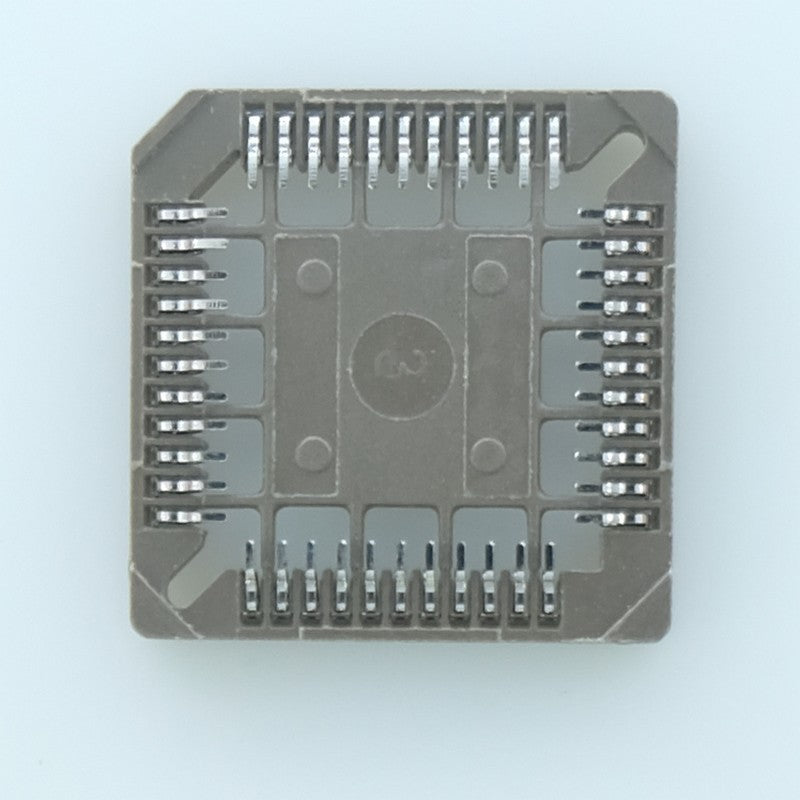 Support 44 broches PLCC SMD CnC Tech - Distri-Compo