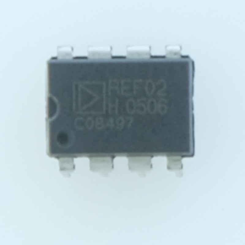 REF02H Référence de tension de précision 5V DIP-08 Analog Devices