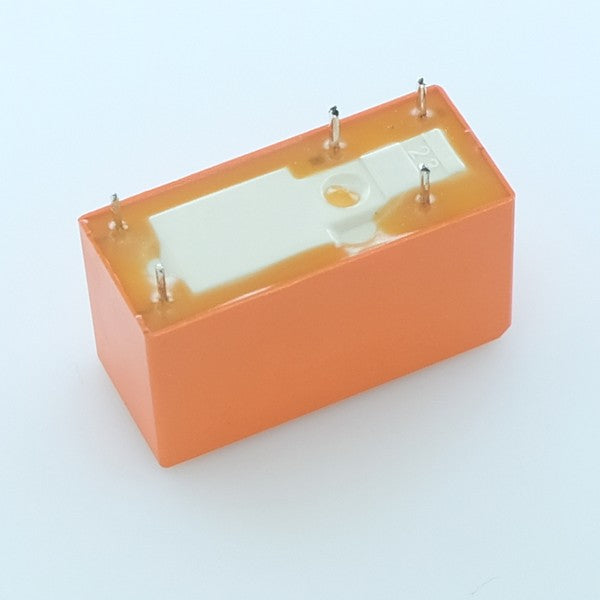 Relais de puissance 24VDC 12A SPDT 29x12.7x15.7mm RTB14024 1-1393238-9 TE