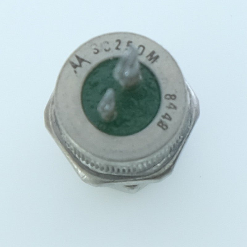 SC250M Triac 600V 15A IGT ≤ 50mA