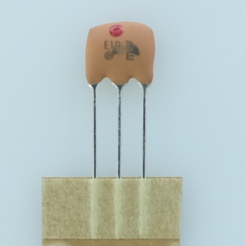 SFELF10M7EXJ Filtre céramique FI 10.7MHz 3 broches Murata - Distri-Compo